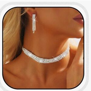 Elegant Silver Jewelry Set